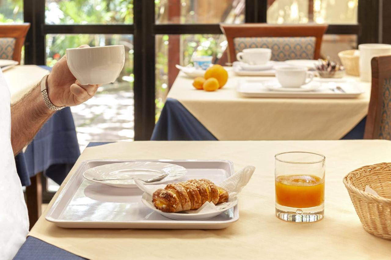 Hotel Villa Lo Scoglietto Сан Винченцо Екстериор снимка